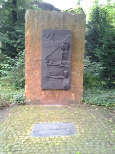 Monument in Porta Westfalica to the former laborers.